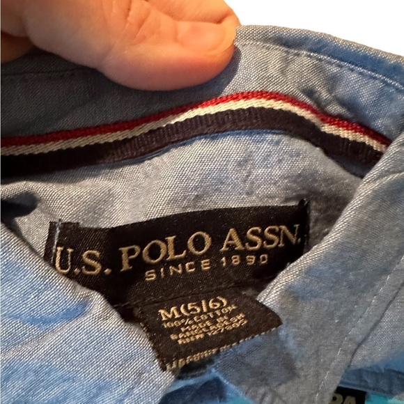 U.S. Polo Assn Boys Button Shirt Blue Jean Size 5 / 6 - Picture 2 of 4